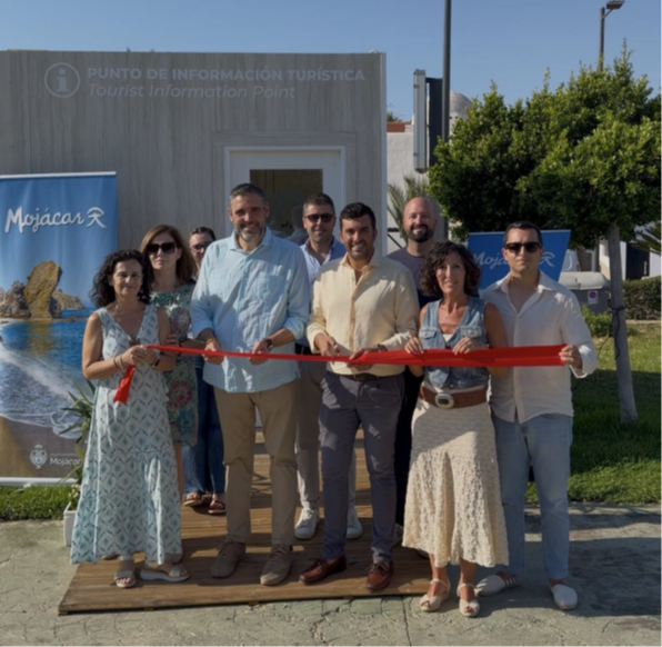 El nuevo espacio incorpora un asistente conversacional con IA, pantallas interactivas y un sistema que permite a los visitantes llevar toda la información turística en su teléfono móvil, consolidando al municipio como referente en Inteligencia Turística.